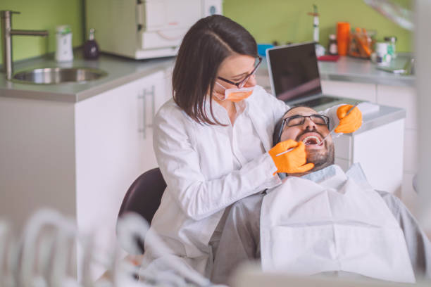 Best Emergency Dental Care for Broken or Chipped Teeth in Pis, AR