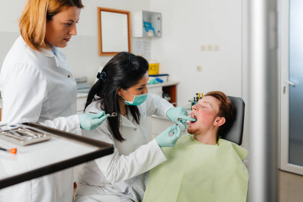 Best Pediatric Emergency Dentist in Pis, AR